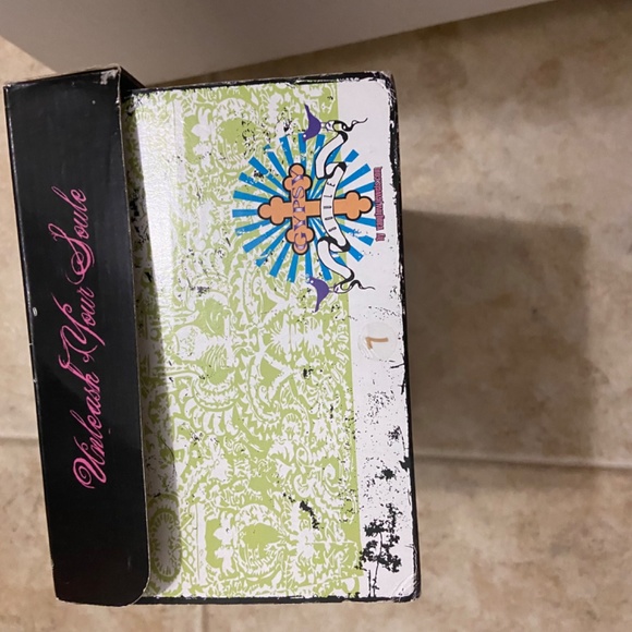 University of Alabama Gypsy Soule Flip Flops size 6.5. RARE FIND - Picture 5 of 7